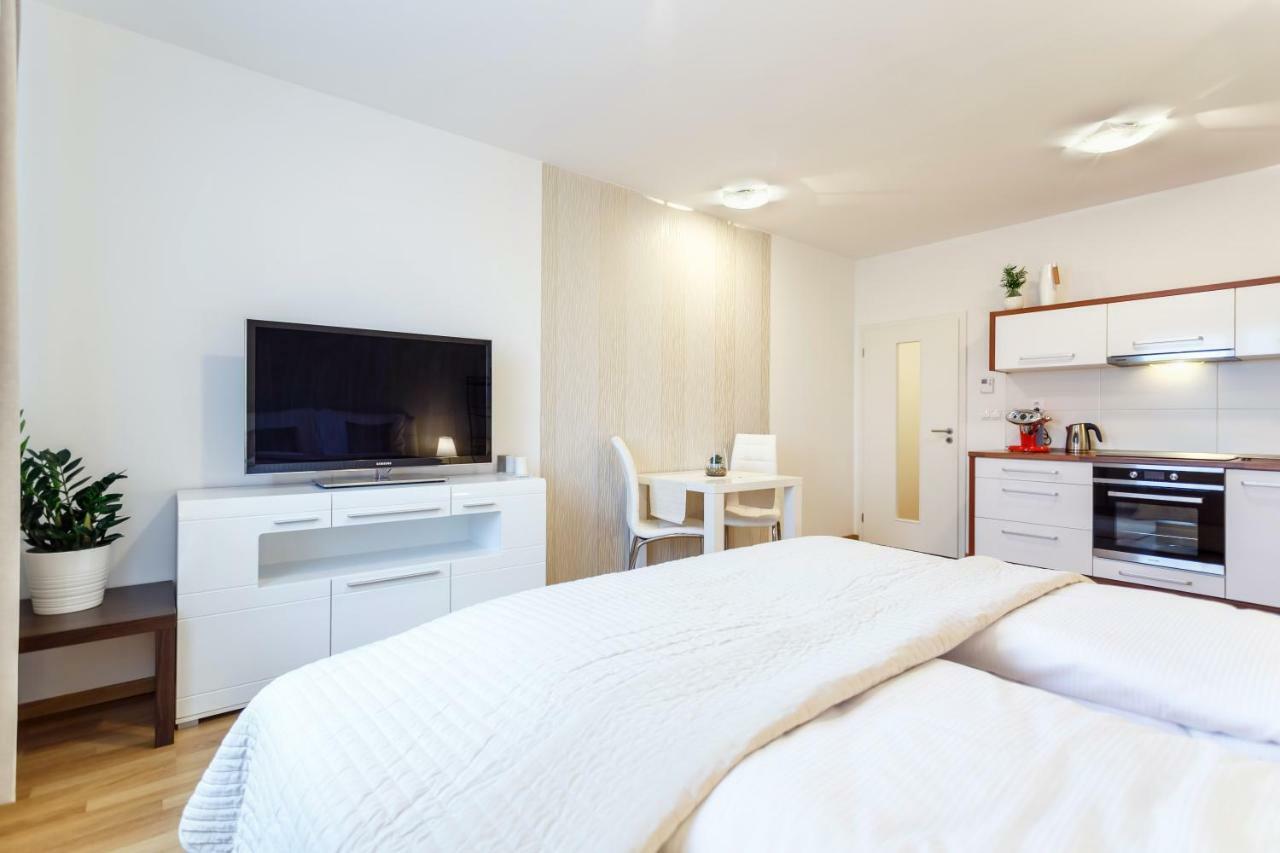 Golden Apartments Rezidence Nová Karolina Ostrava Exterior foto